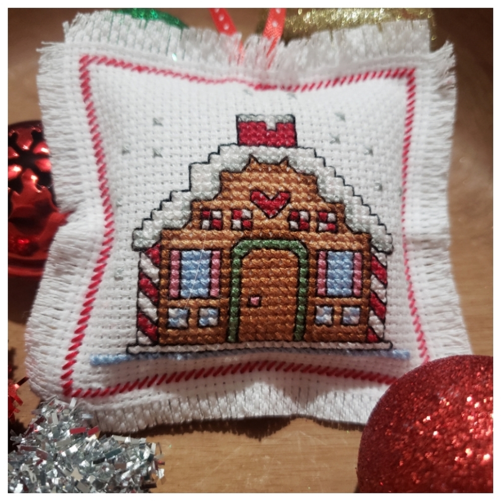 Gingerbread House Christmas Tree Ornament
